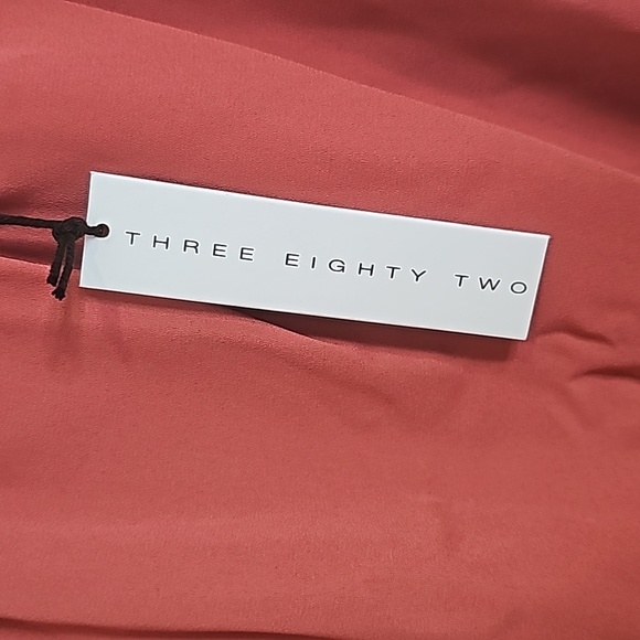 5/25 ❤️ Three Eighty Two Revolve Long Sleeve Rust Romper - Picture 5 of 7